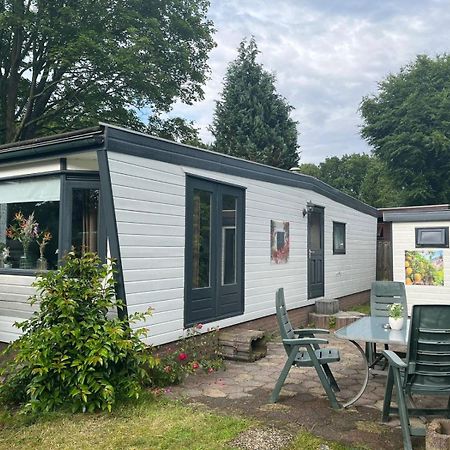 Leuk Chalet Te Huur In Putten, Honden Van Harte Welkom, Alleen Voor Recreatie Villa Ngoại thất bức ảnh